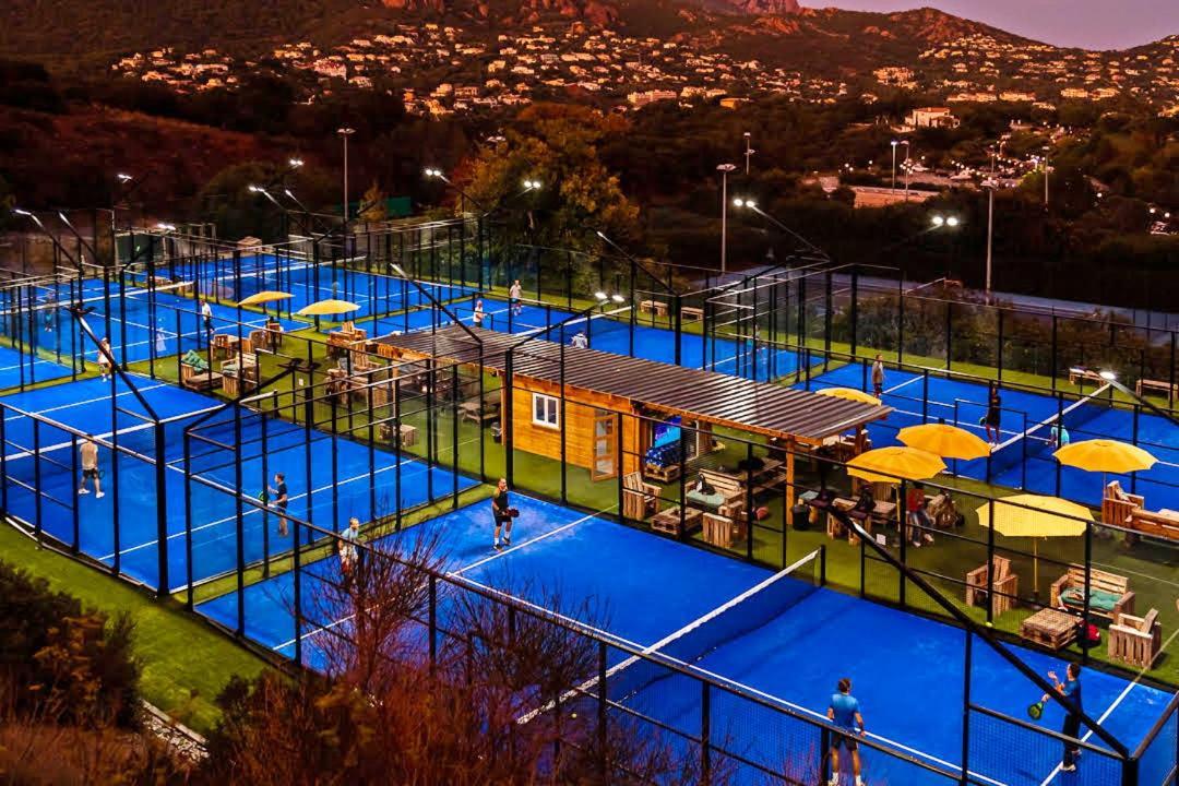 Agay Cap Esterel, Le Village Belvedere T2 Climatise Rez-De-Jardin, Vue Mer, Piscine Et Parking Inclus Saint-Raphael  Luaran gambar