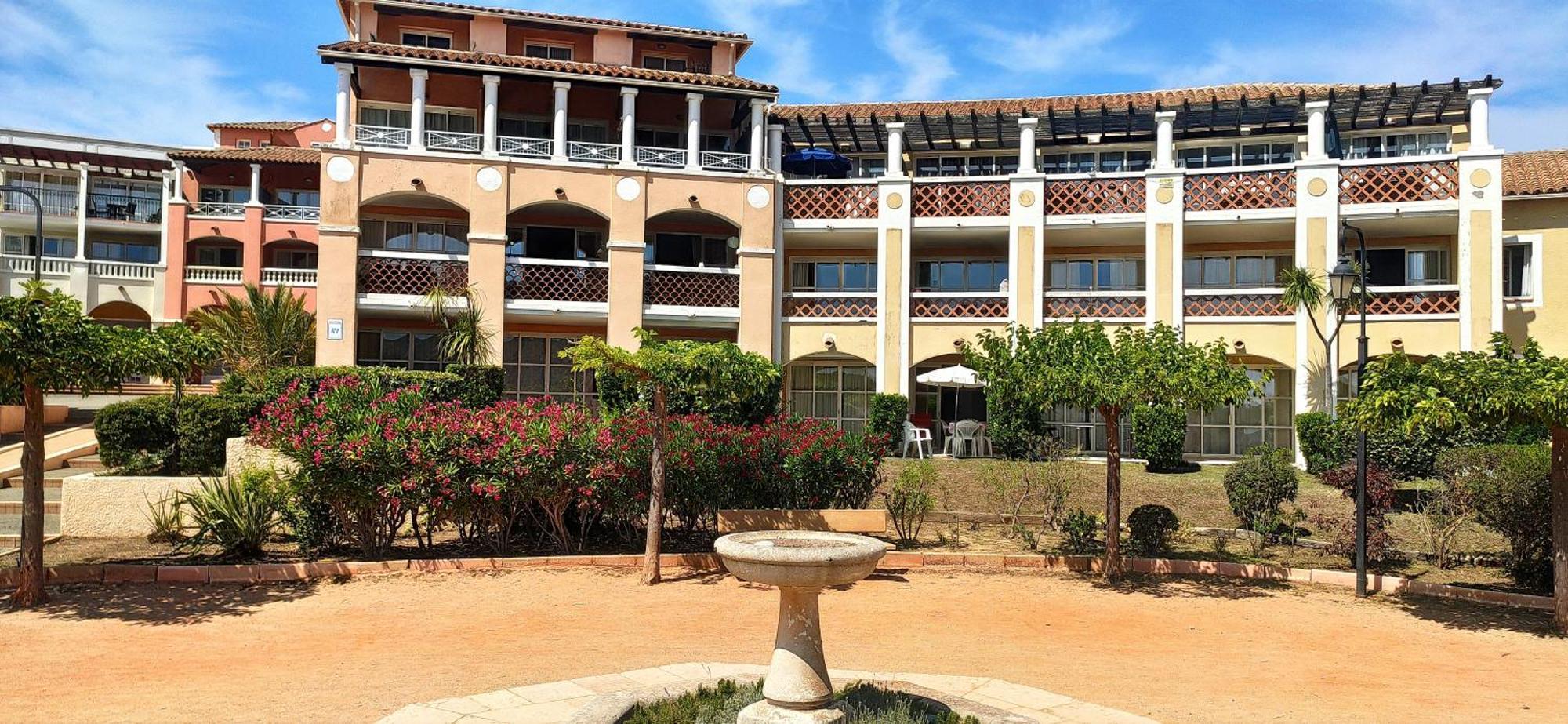 Agay Cap Esterel, Le Village Belvedere T2 Climatise Rez-De-Jardin, Vue Mer, Piscine Et Parking Inclus Saint-Raphael  Luaran gambar